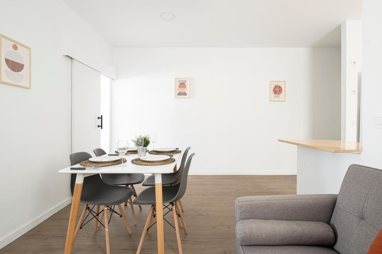 Apartment Beach Picasso 圣阿德里安-德贝索斯 外观 照片